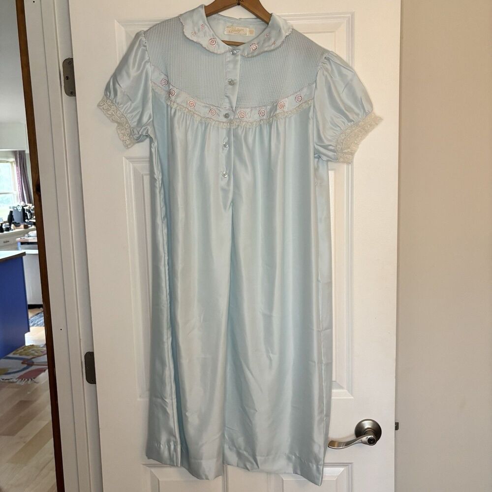 Barbizon Size Medium Incredible Condition 60S 70S Nylon Nightgown Light Blue